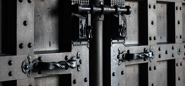 steel entry door repair in Lynwood
